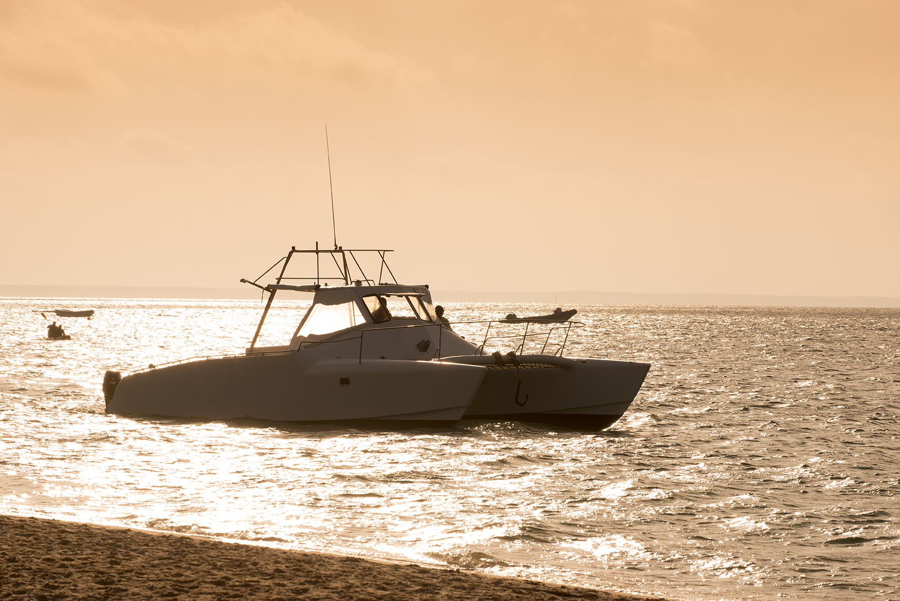 Benguerra-Island-Stiletto-Catamaran