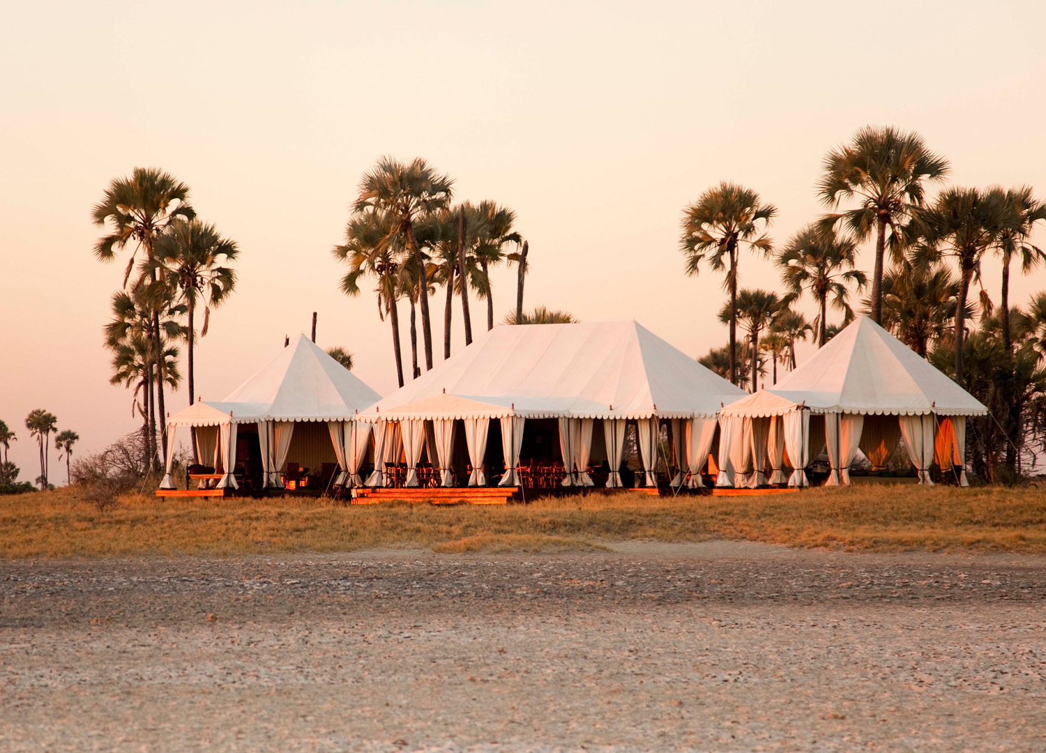 San Camp, Makgadikgadi Pans