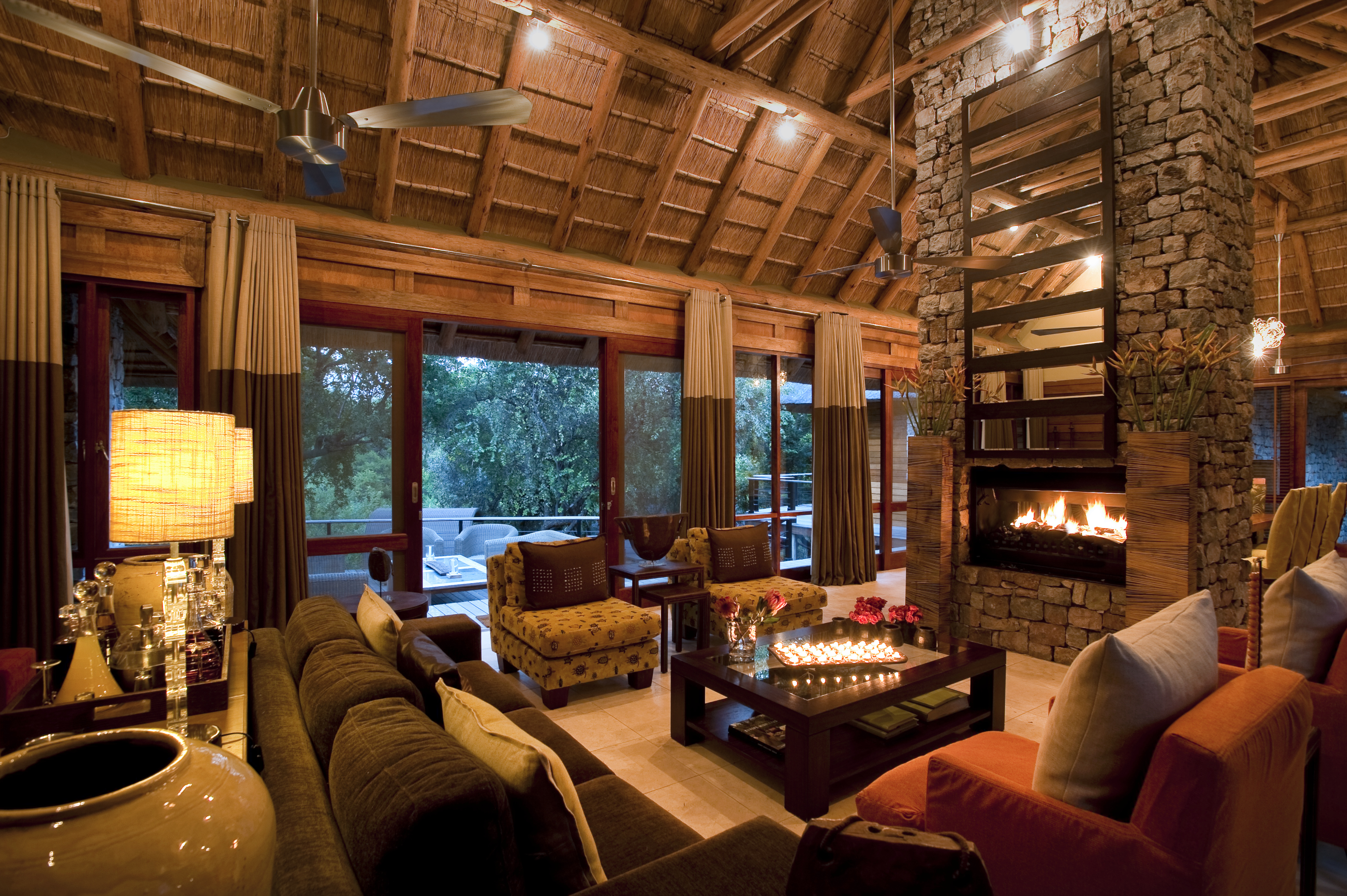 morukuru_family_madikwe_-_river_house_livingroom